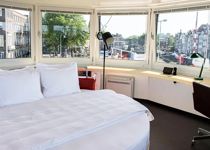 Sweets - Kortjewantsbrug * Amsterdam